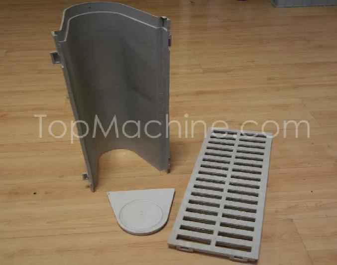 Used Moulds for wells drain _  Moulds