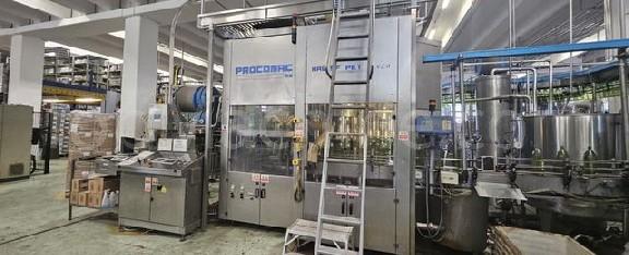 Used Procomac Hal SF PET 36,42,6  Riempitrice di gassate