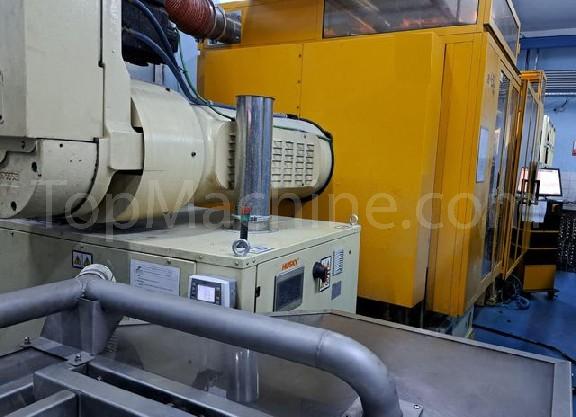 Used Husky HyCAP 400 4 RS70/70  Fabricacion de Tapones